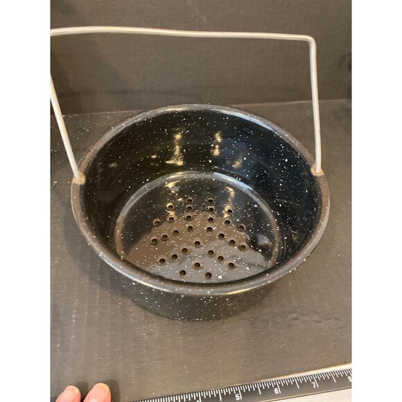 Vintage Black Speckled Enamel 6” Steamer Basket with Handle - Picture 2 of 11